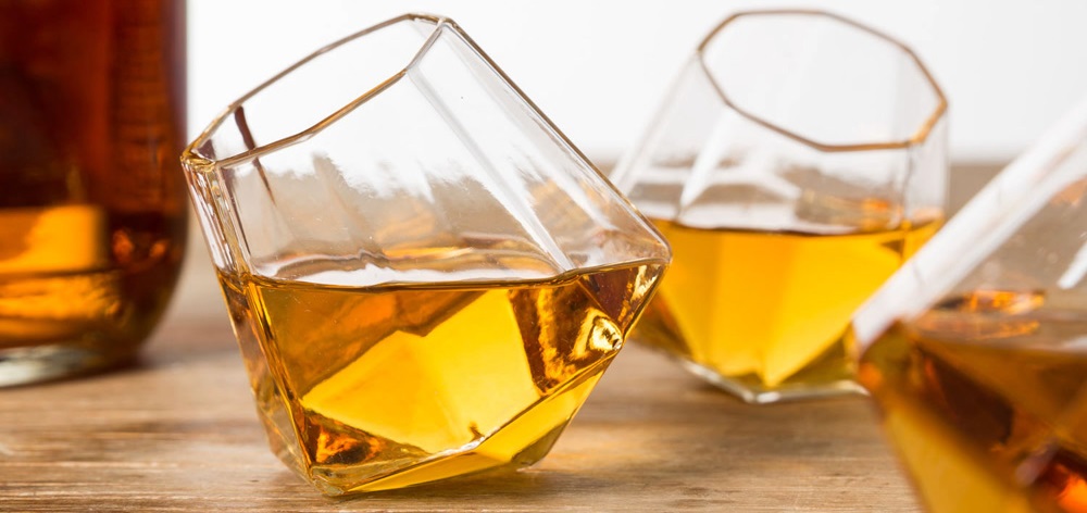 ▷ Il Migliore Bicchiere Da Rum. Offerte E Prezzi Di Febbraio 2024